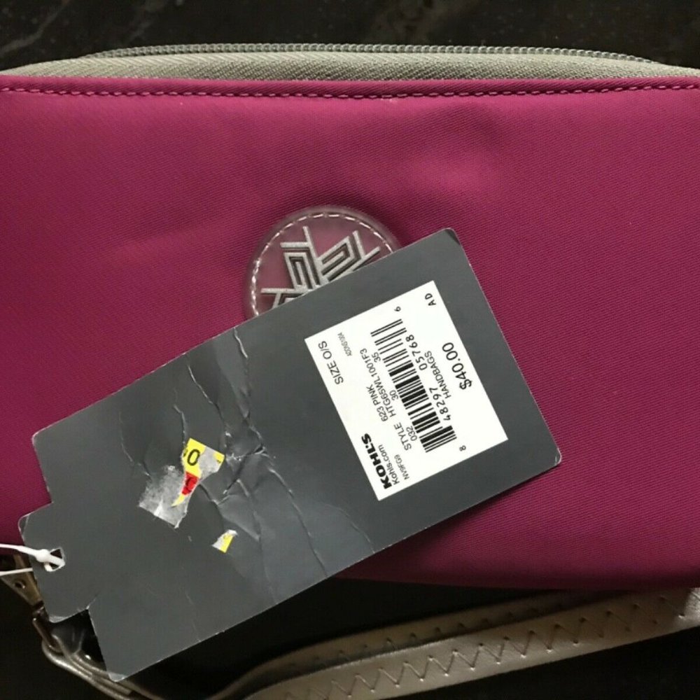NWT TEKGEAR WEATHERPROOF WALLET